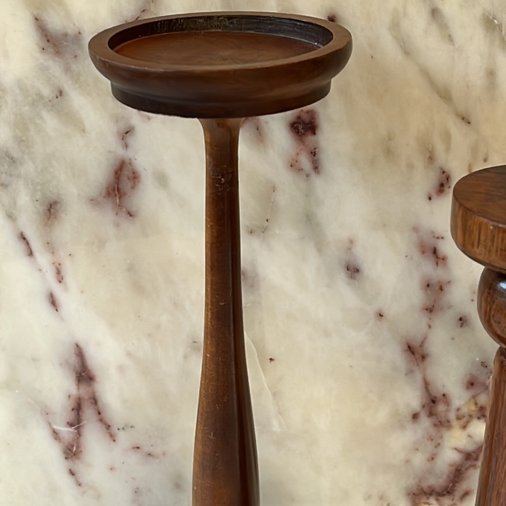 Pair of old wood candle holders - Picture 6 of 12